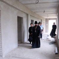 Епископ Антоний ознакомился с ходом строительных работ на приходе храма святителя Спиридона Тримифунтского