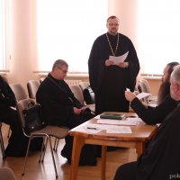 Епископ Антоний провел в Покровском соборе ряд встреч с сотрудниками епархиальных отделов
