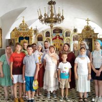 Воспитанники воскресной школы при храме в честь cвятого пророка Илии г. Мосты совершили поездку в Жировичи и Сынковичи
