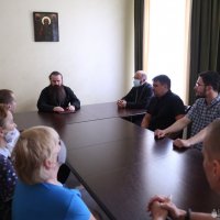 Епископ Антоний провел встречу с сотрудниками Гродненского епархиального управления