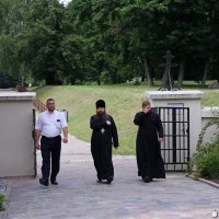 Посол Российской федерации посетил Борисо-Глебский храм на Коложе