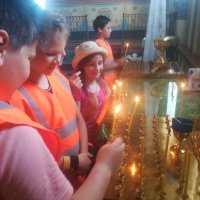 Экскурсия для воспитанников и руководителей летнего лагеря "Дружба" в храме деревни Вертелишки
