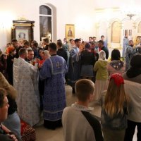 Епископ Антоний совершил ночную литургию с участниками молодёжного слёта Гродненской епархии 