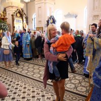 В канун праздника Успения Пресвятой Богородицы Епископ Антоний совершил всенощное бдение в Свято-Покровском соборе