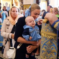 В канун праздника Успения Пресвятой Богородицы Епископ Антоний совершил всенощное бдение в Свято-Покровском соборе