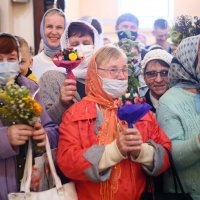 В праздник Успения Пресвятой Богородицы епископ Антоний совершил Божественную литургию в Покровском кафедральном соборе города Гродно