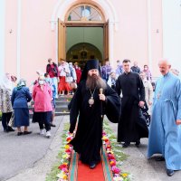 Епископ Антоний совершил Божественную литургию в храме святителя Николая Чудотворца Большой Берестовицы