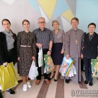 Приход храма преподобномученика Серафима Жировичского собрал школьные принадлежности для малообеспеченных семей