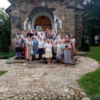 Прихожане храма Воскресения Христова в Гродно совершили паломничество в Жировичи и Великую Кракотку