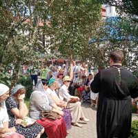 Прихожане храма Воскресения Христова в Гродно совершили паломничество в Жировичи и Великую Кракотку