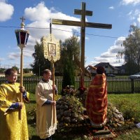 Освящен поклонный крест на приходе праведной Софии Слуцкой в городе Мосты 