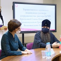 Подписан договор о сотрудничестве Гродненского государственного медицинского университета и Гродненской епархии