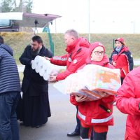 Гродненская епархия передала первую партию гуманитарной помощи беженцам