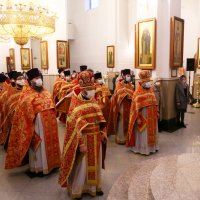 В день своего тезоименитства архиепископ Артемий возглавил Литургию в храме Собора всех Белорусских святых в Гродно