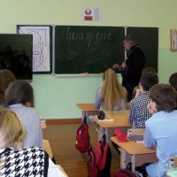 Иерей Сергий Ермаков провел урок в скидельской школе № 2 